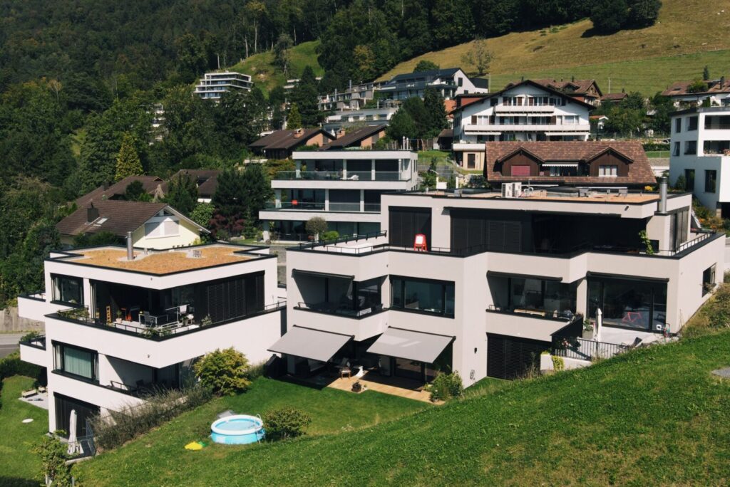 Hürlimann Beck Architekten AG, Walchwil, Neubau zweier Mehrfamilienhäuser, Zug, Zugersee, Bauen mit Seesicht