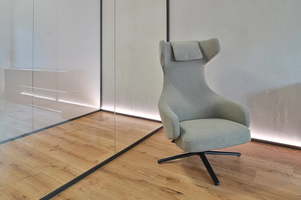 Hürlimann Beck Architekten AG – Umbau Büro-Gewerberaum Walchwil, 12